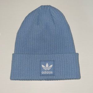 Baby Blue kid’s Adidas beanie. Size Small.